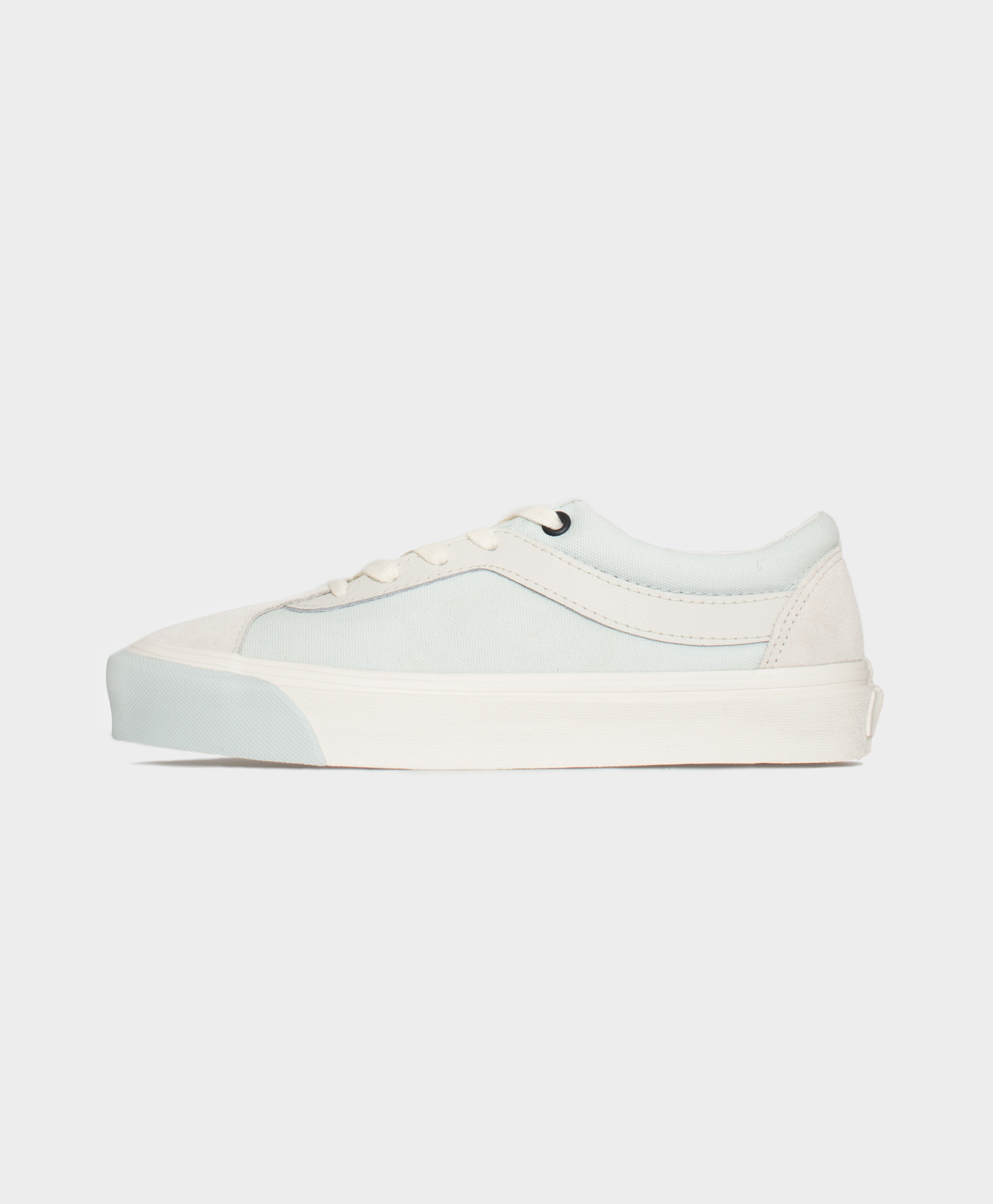 Vans Vault UA Bold Ni LX Pale Blue 