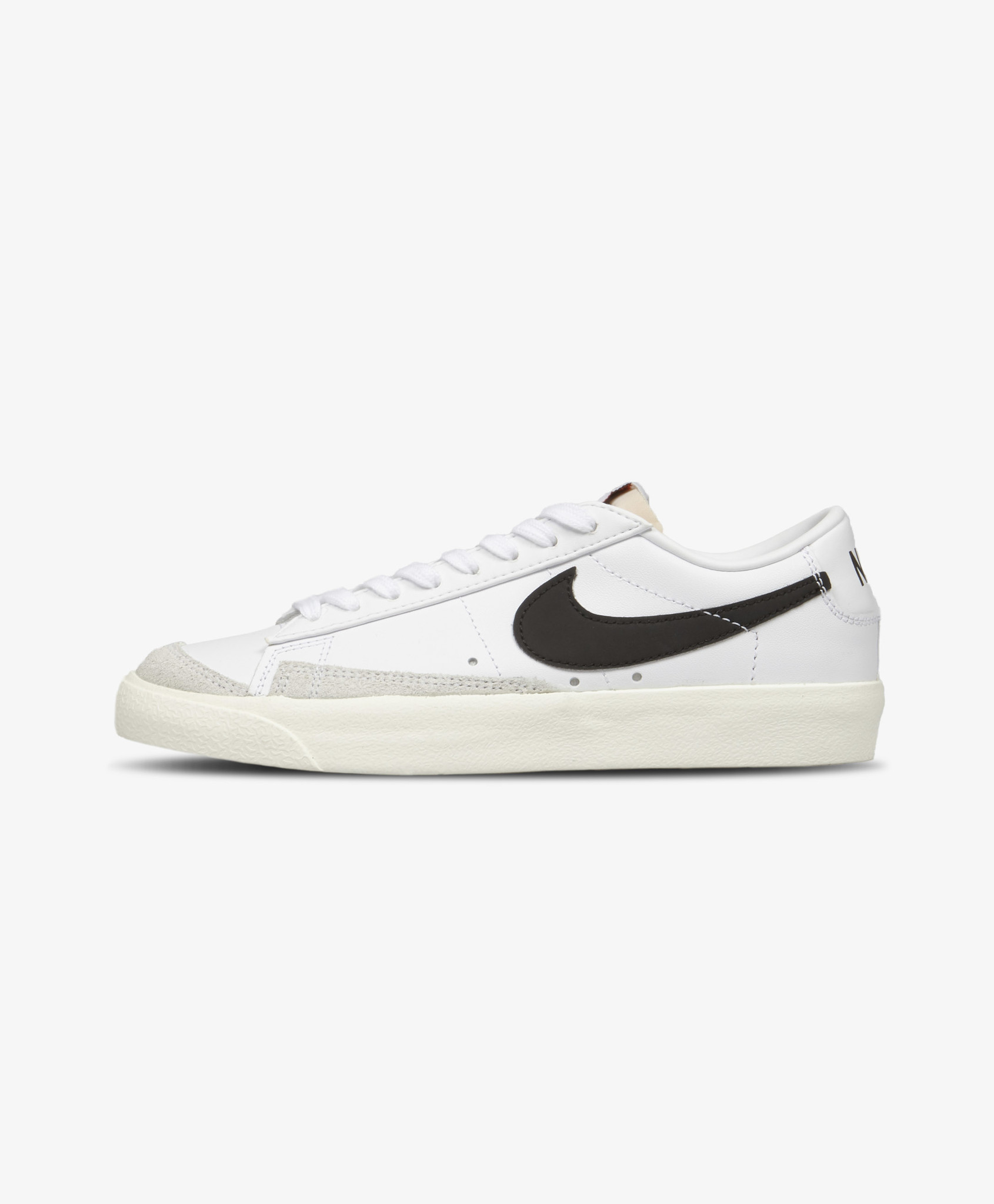 Nike Blazer Low 77 Vintage White Black Maha Amsterdam