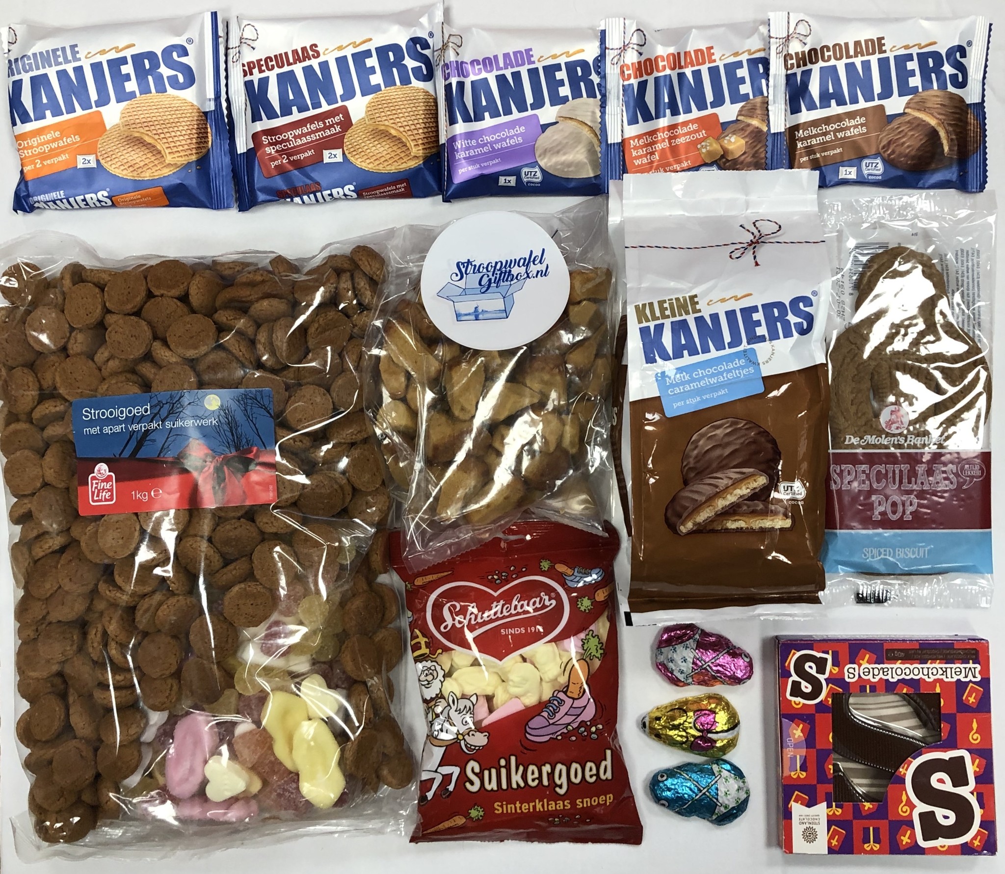 Luxe XL Sinterklaasgift Box wie is krijgt lekkers - World the stroopwafel to world