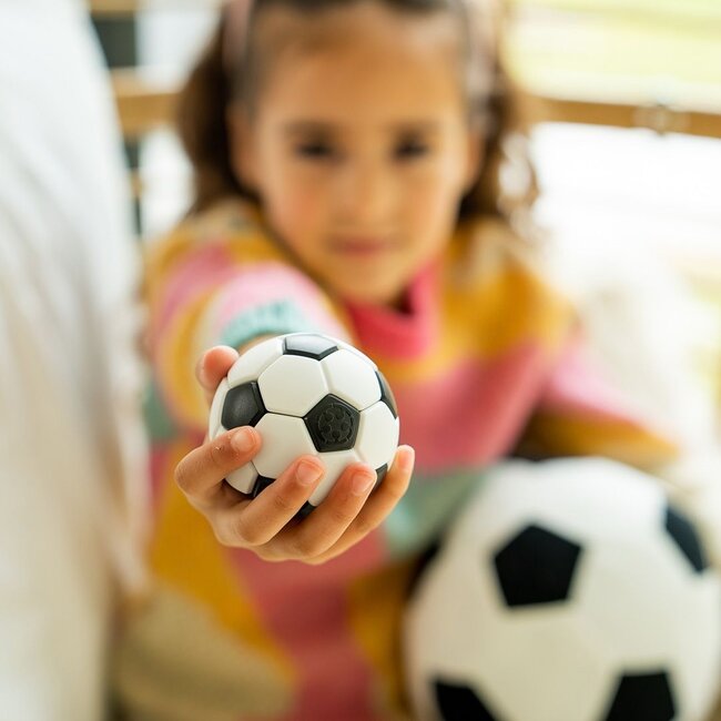 SmartGames Plug & play puzzler - Voetbal - IQ spel - 6+