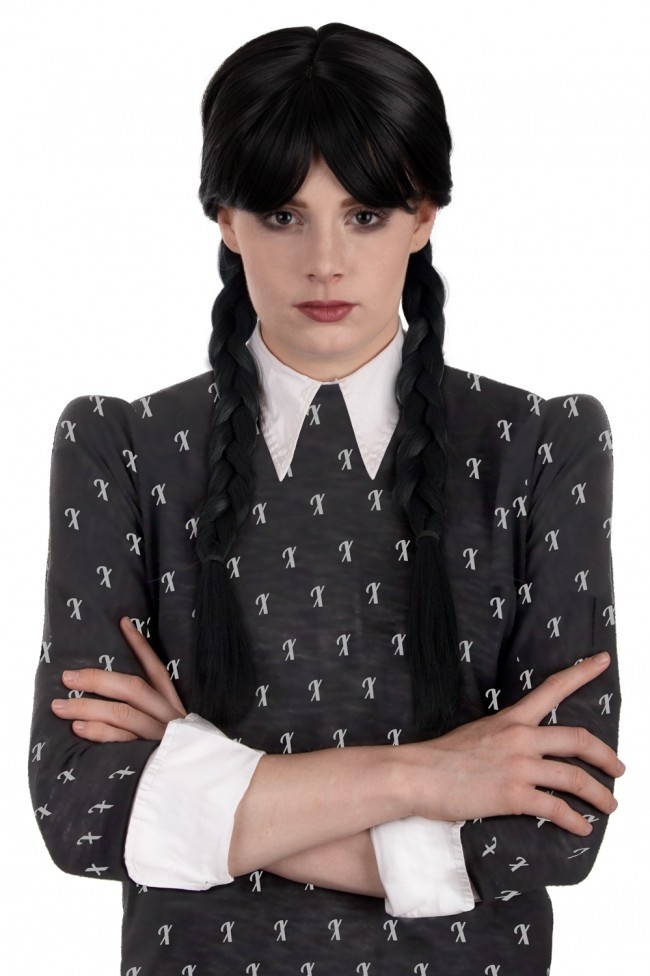 Pruik - Wednesday - Zwart met lange vlechten - Luxe