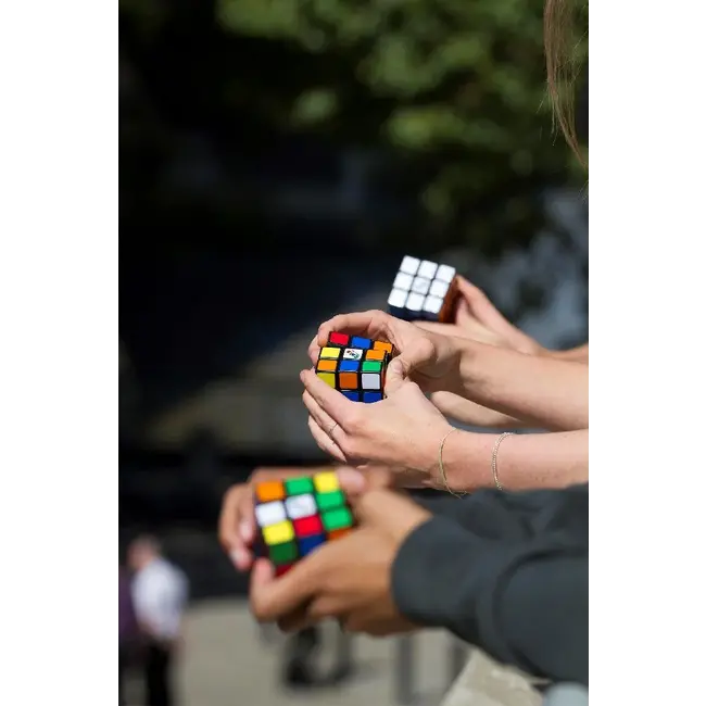 Asmodee Rubik's kubus - 3x3 - 9x9cm - 8+