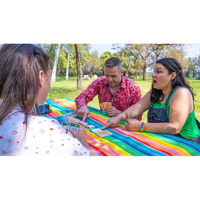 Spel - Kaartspel - Let's hit eachother with fake swords