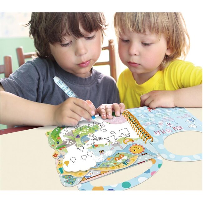 Kleuren met water - Vier seizoenen - Met spelletjes & stickers