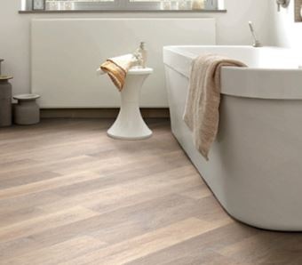 PVC vloer schoonmaken