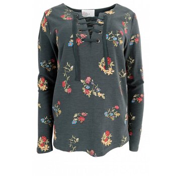 Leon & Harper Thorn Gardenia