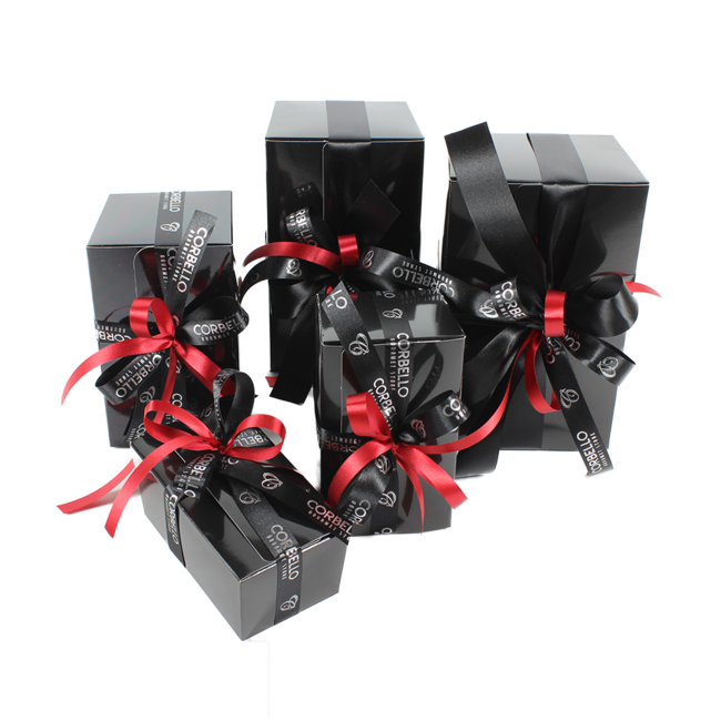 Pralines in Ballotin