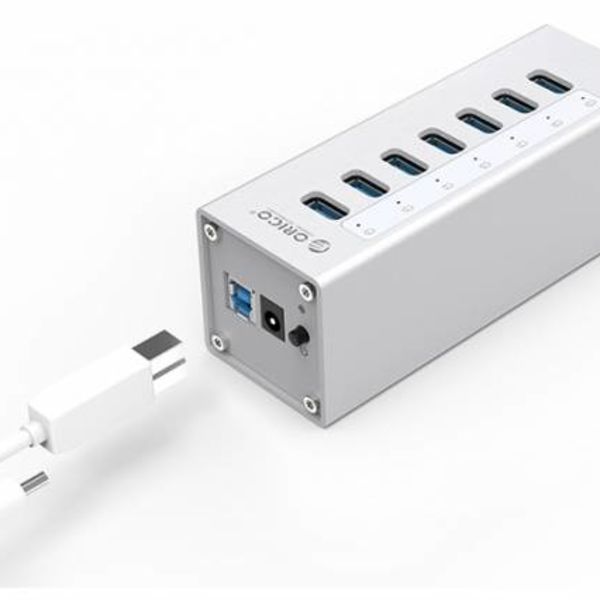 Orico Aluminium USB 3.0 Hub met 7 poorten - Incl. 12V stroom adapter - Zilver