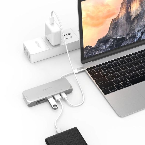 Orico Multifunctional aluminum USB3.0 Type-C hub - Power Delivery - 4K HDMI - 2 x USB3.0 Type-A - SD / TF card reader - silver