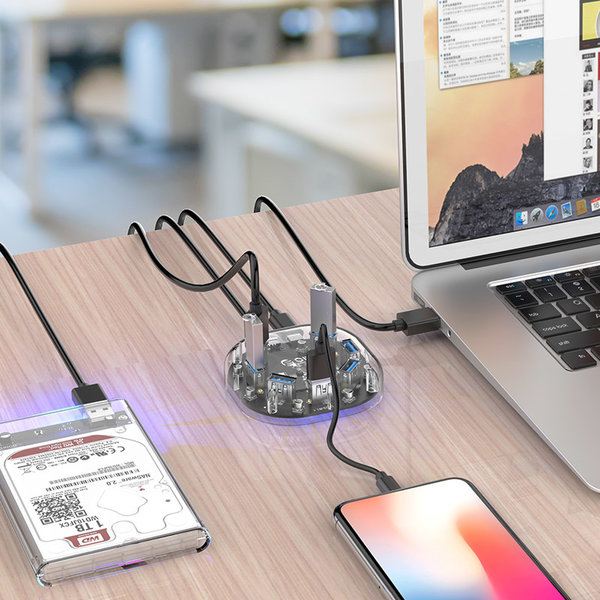 Transparent USB 3.0 hub with 7 USB ports