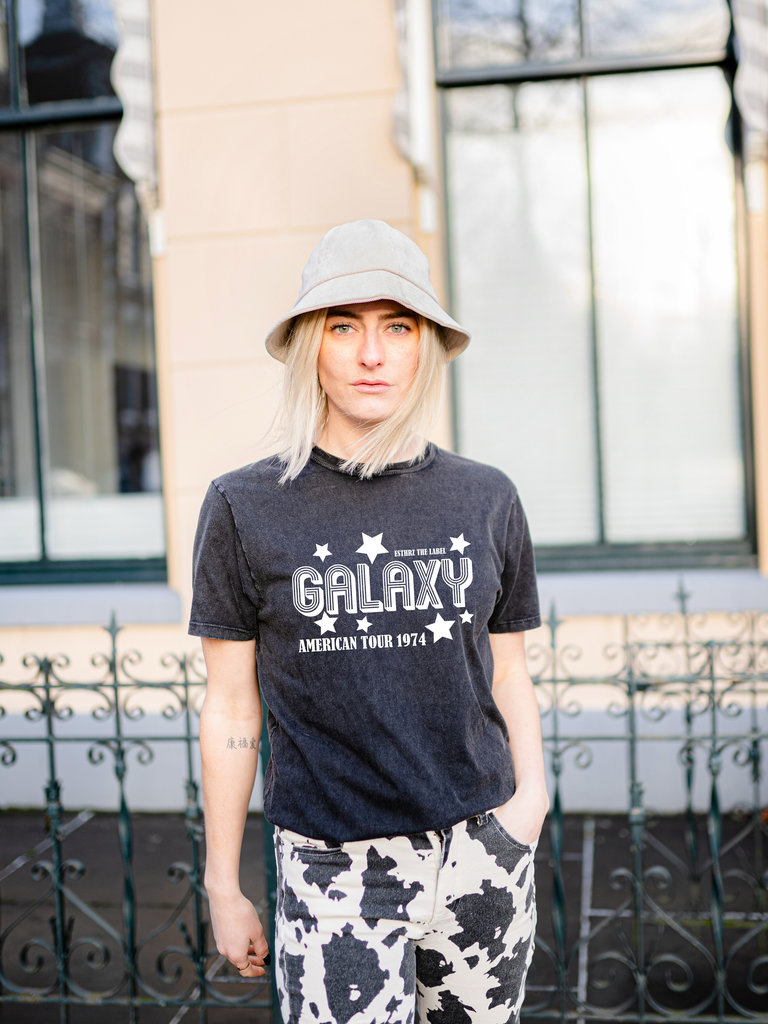 galaxy tour tee stone wash black