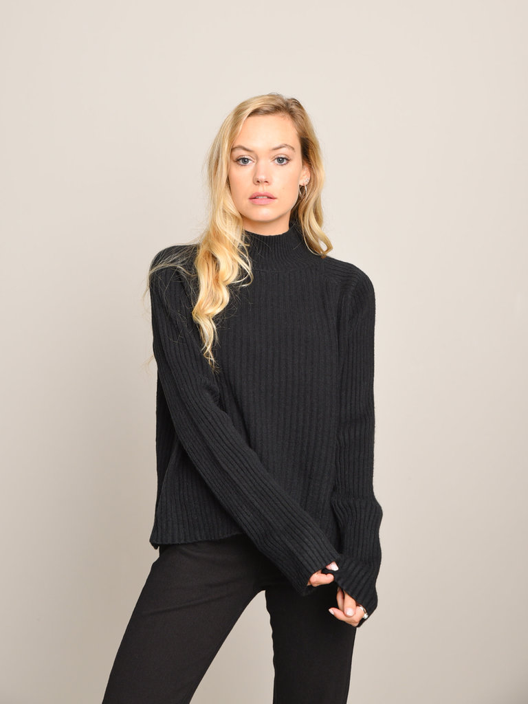 gigi sweater black