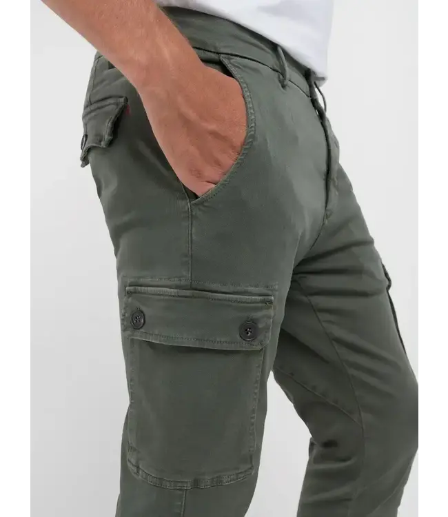 Replay chino cargo jaan groen