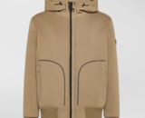 Nieuwe trend kleur camel bij Peuterey 
