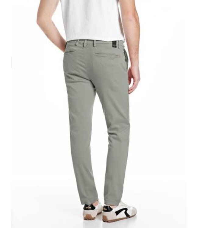 Replay chino benni groen  m9722e.000.8366197.530
