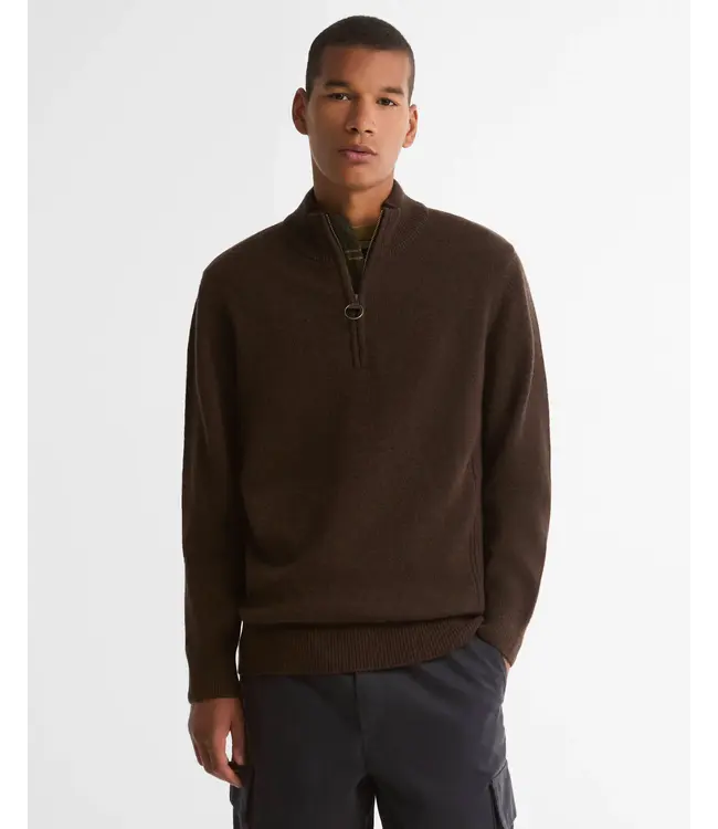 Barbour trui holden half zip d. bruin mkn0837