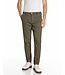 Replay chino benni groen m9722e.000.8366197.c00g