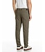Replay chino benni groen m9722e.000.8366197.c00g