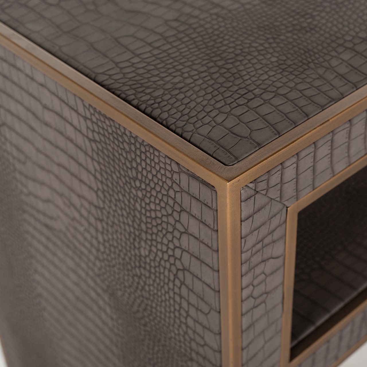 Wandtafel Classio Vegan Leather (Brushed Gold)