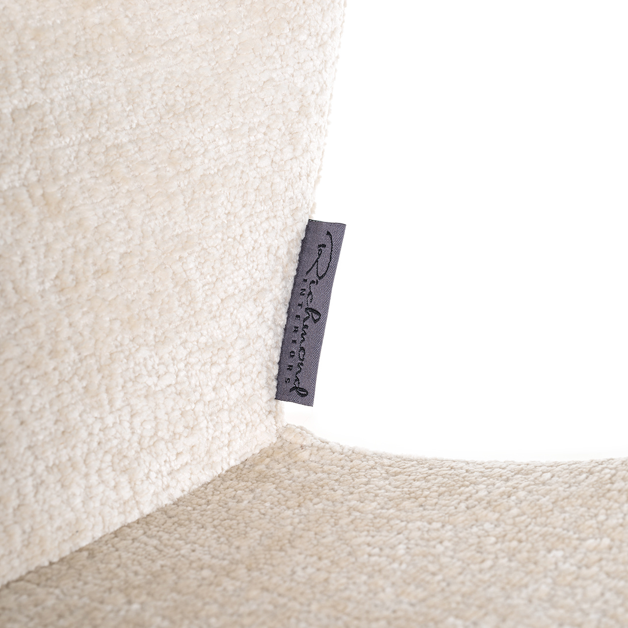 Stoel Sara white chenille fire retardant (FR-Bergen 900 white chenille)