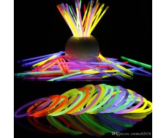 Breaklight.be Glow sticks armbanden 100 stuks - verschillende kleuren