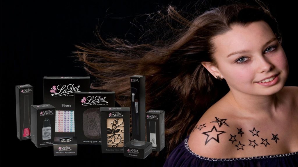 Make a temporary tattoo on the skin very easily and quickly.