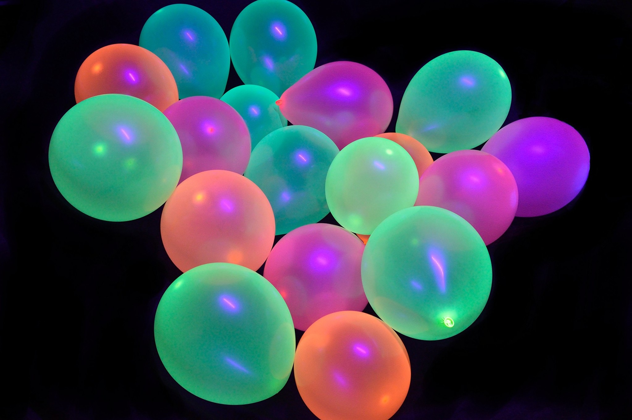 Breaklight.be Ballons vert fluo UV - 100 pièces | Ballons de fête UV