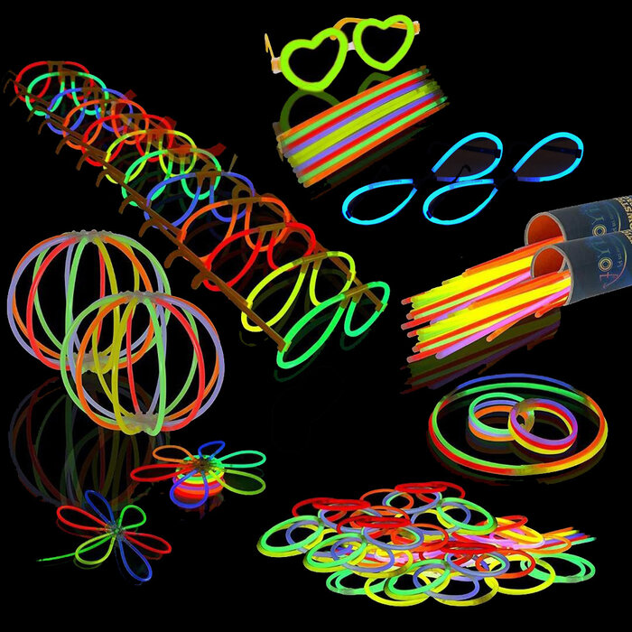 Breaklight.be Breaklight  Bâtons Lumineux Fluorescents, Lot de 230 Pièces avec 100 Bracelets lumineux  et 130 Connecteurs pour faire des lunettes et des Bracelets