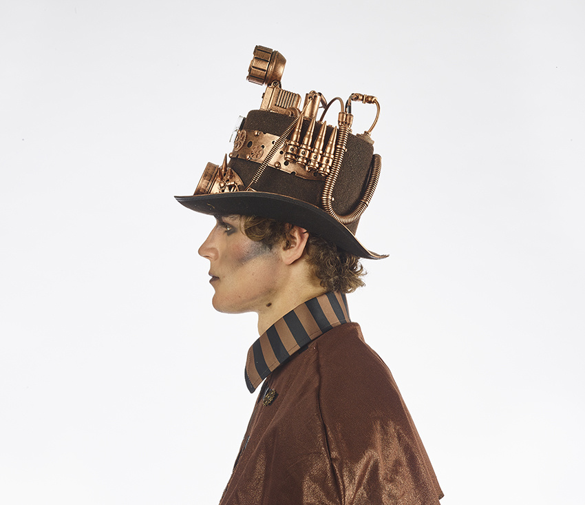 Partyline Steampunk Luxury Hat with lamp | Luxury Hat retro futuristic