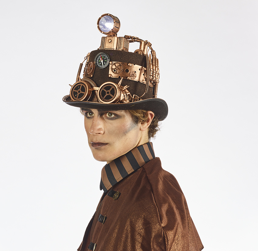 Partyline Steampunk Luxury Hat with lamp | Luxury Hat retro futuristic