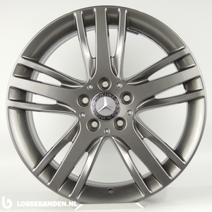 Mercedes Original Mercedes B-Class A2464012002 Rim