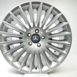 Mercedes Original Mercedes S-Class W222 A2224011502 Rim