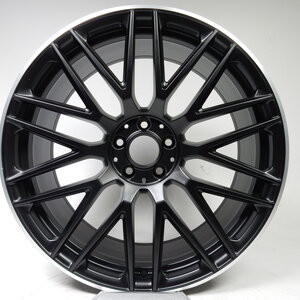 Mercedes Originele Mercedes SL 63 AMG R232 A2324012900 velg
