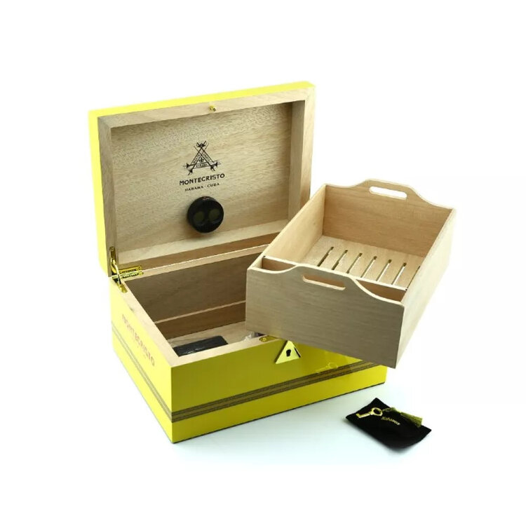 Montecristo Humidor aus lackiertem gelbem spanischem Zedernholz für ca. 70 Zigarren
