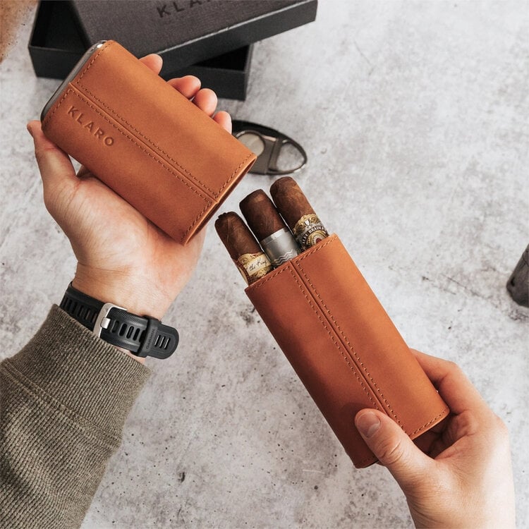Klaro  Premium-Reiseetui für 3 Zigarren — Sattelbraun