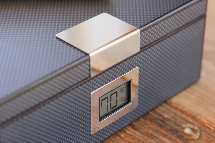 Klaro Humidore  Kingston Carbon-Humidor 30 Zigarren