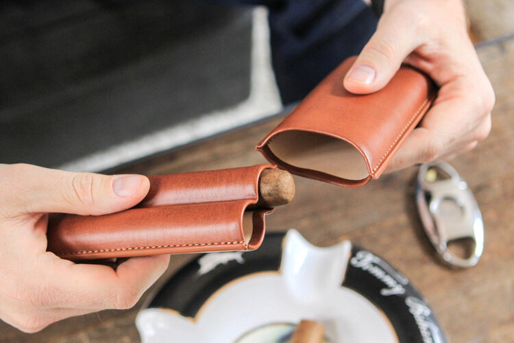 Klaro  Zubehörset - Zigarrenschneider, Torch-Feuerzeug, Reiseetui