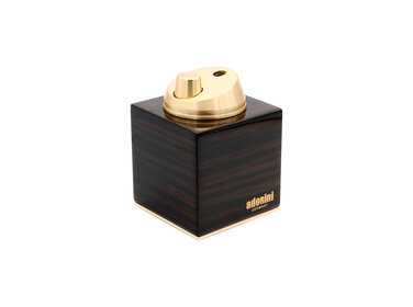 Adorini Tischfeuerzeug Hochglanz schwarz Gold