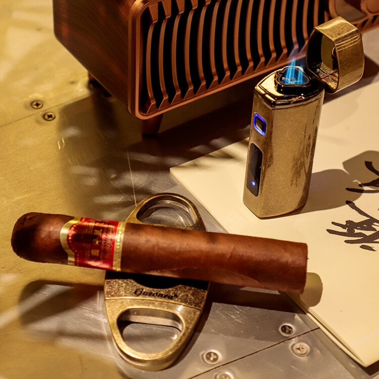 Guevara Zigarren-Geschenkset Feuerzeug und Cutter Retro Kupfer