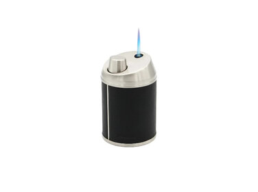 Adorini Jet Edge Tischfeuerzeug Schwarz/Chrom mit Jet-Flamme
