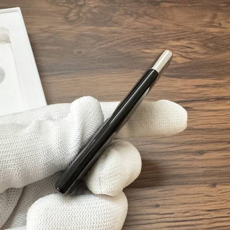 S.T. Dupont Slim 7 Feuerzeug Schwarz 027700