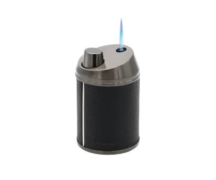 Adorini Adorini Jet Edge Tischfeuerzeug Gunmetal mit schwarzem Lederbezug