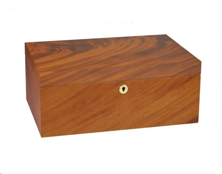 Adorini Adorini Humidor Specially Selected Grande Mahagoni Furnier für 150 Zigarren