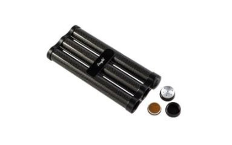 Angelo Zigarrenetui Carbon Schwarz für 3 Zigarren bis 19,5 cm und Ringmass 60