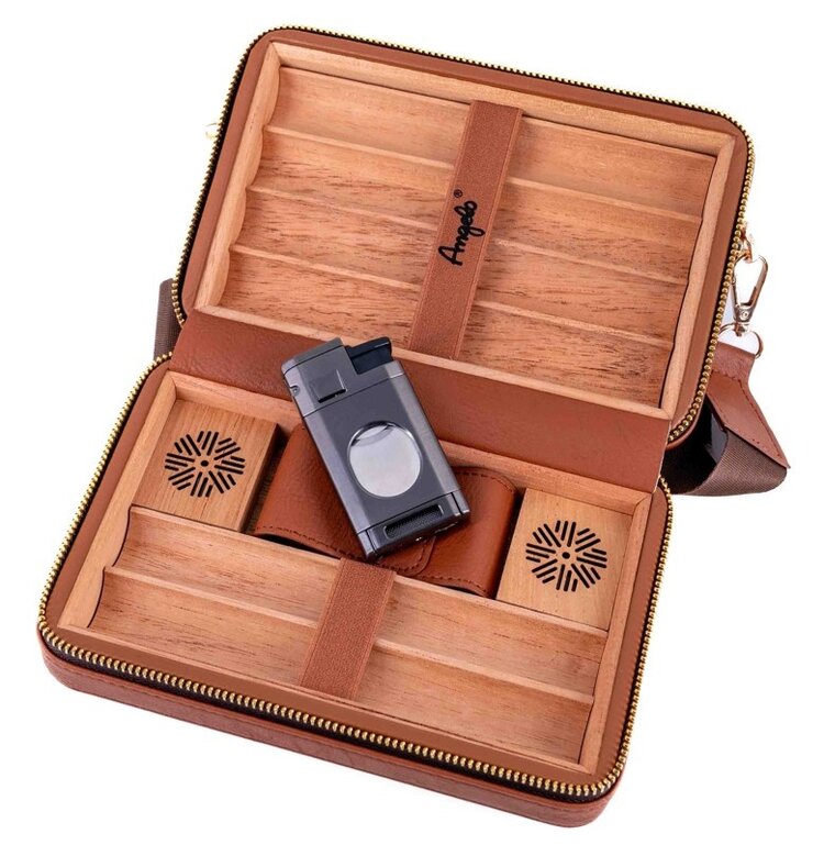 Angelo Zigarren-Reisehumidor Leder Braun mit Zedernholz, Schultergurt und 3-fach Jetfeuerzeug