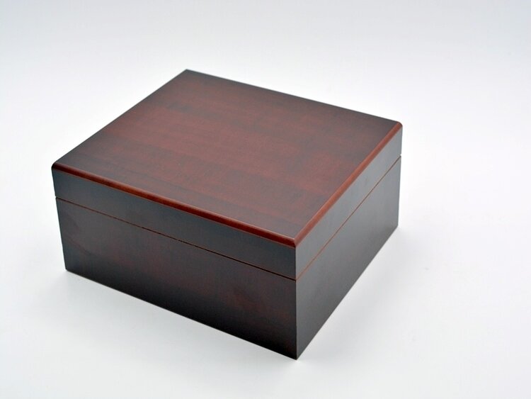 Angelo Zigarrenhumidor-Set Rotbraun mit Cutter, Lederetui und Aschenbecher für 40 Zigarren