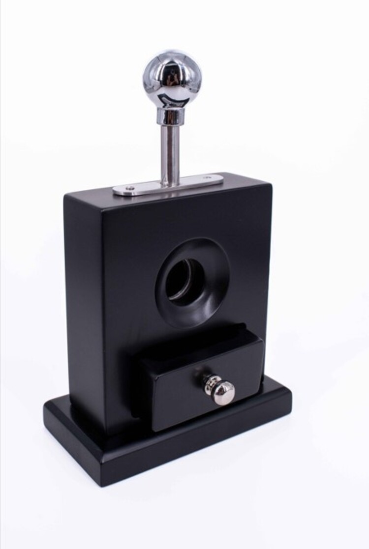Angelo Tisch-Zigarrenschneider Schwarz matt mit magnetischer Auffangschublade bis 23,8 mm