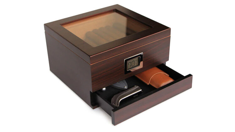 Klaro Humidor Renzo Walnuss matt mit Glasdeckel für 30–50 Zigarren