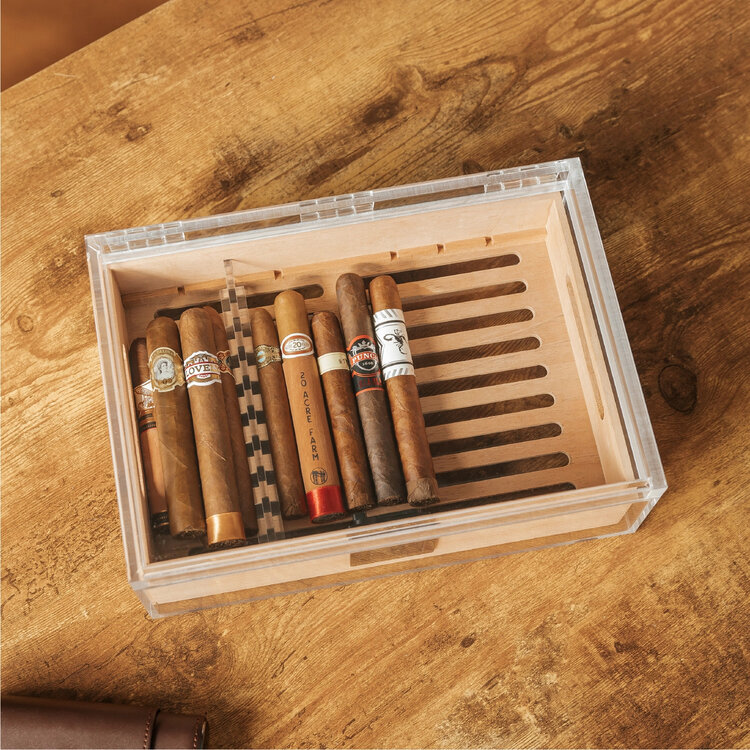 Klaro  Humidor Felix Acryl luftdicht mit Zedernholz-Einsatz 20-25 Zigarren