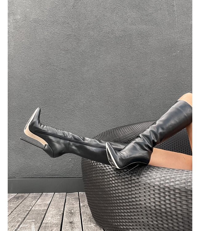 CUSTOM Sanctum VENUS KNIESTIEFEL SCHWARZES NAPPA